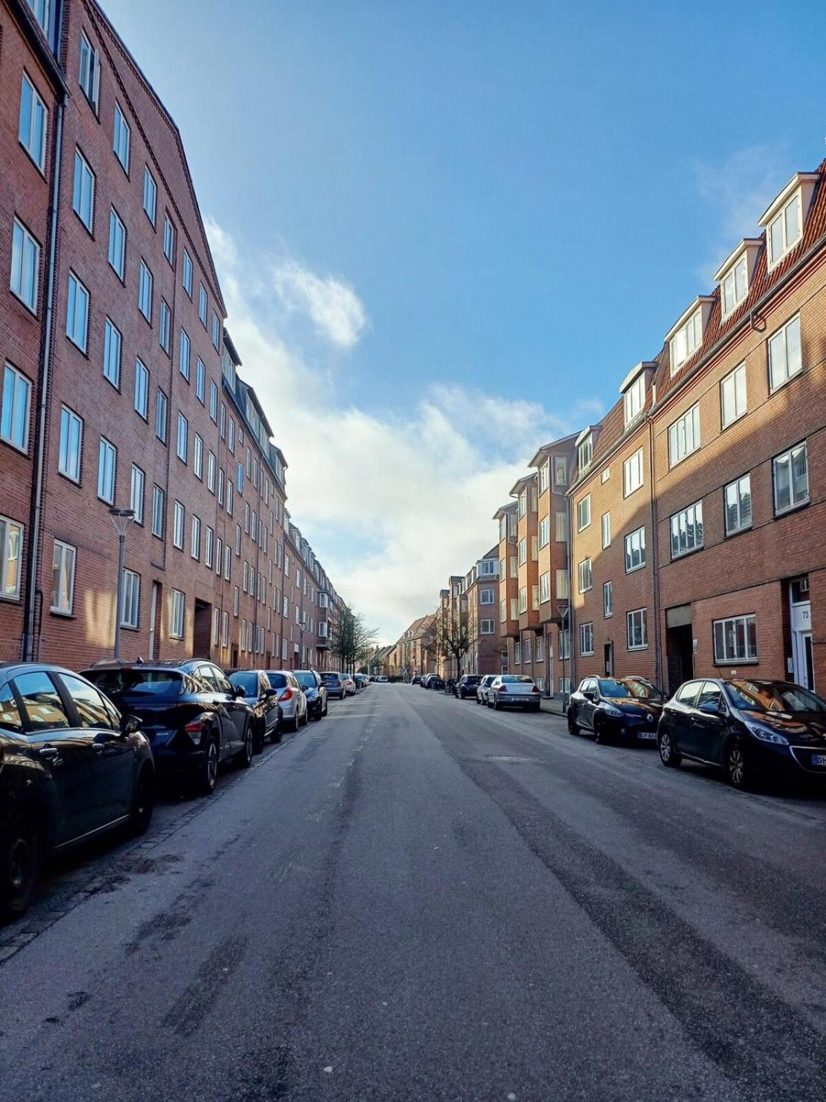 Cozy Near Marina, Free Parking * Aalborg